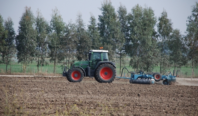20090415_agricoltore_03_d0